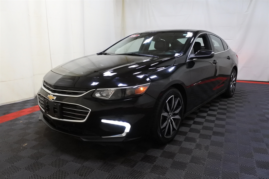 2016 Chevrolet Malibu 1LT's photo